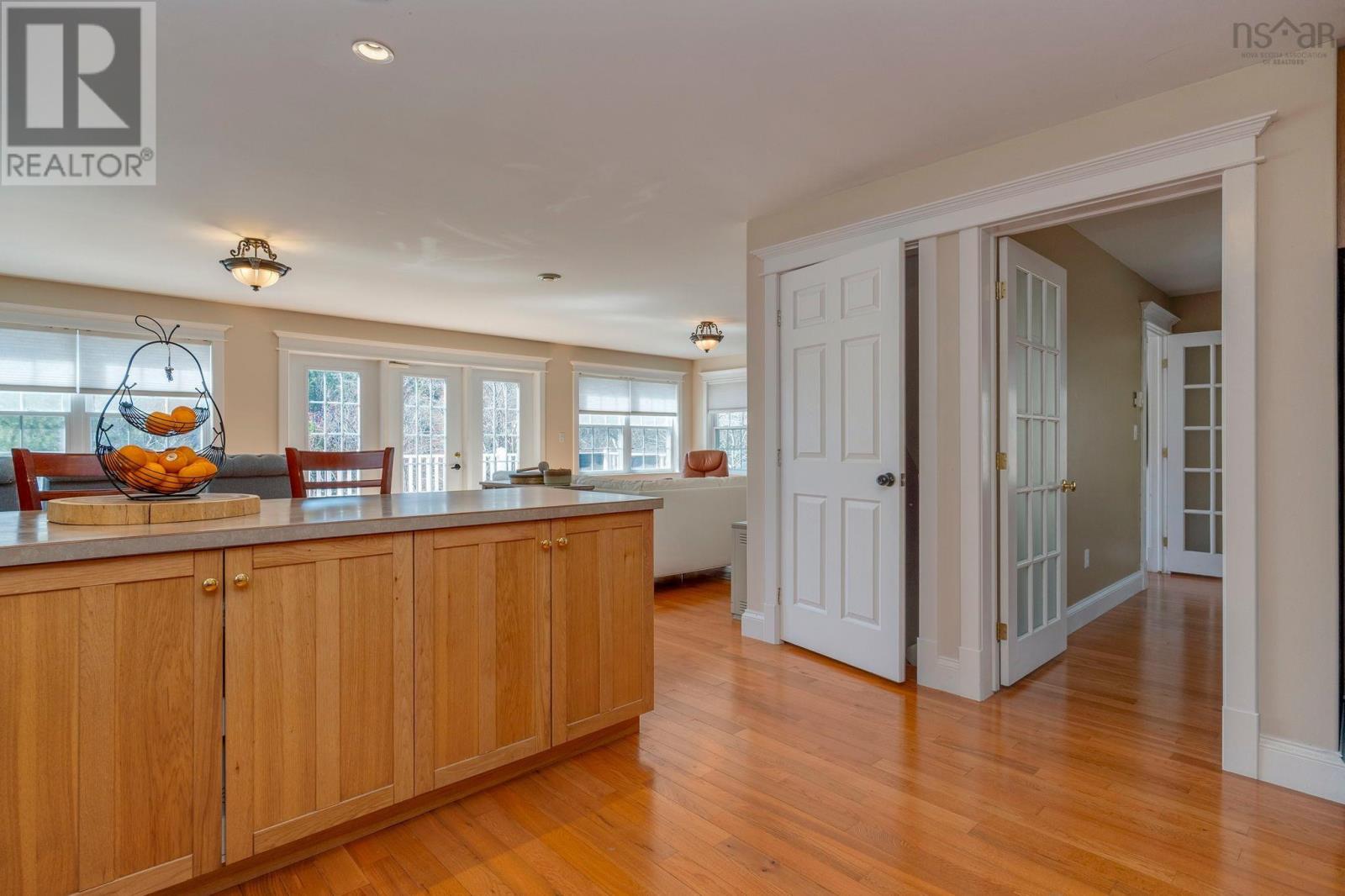 69 Meadowbrook Drive - 20