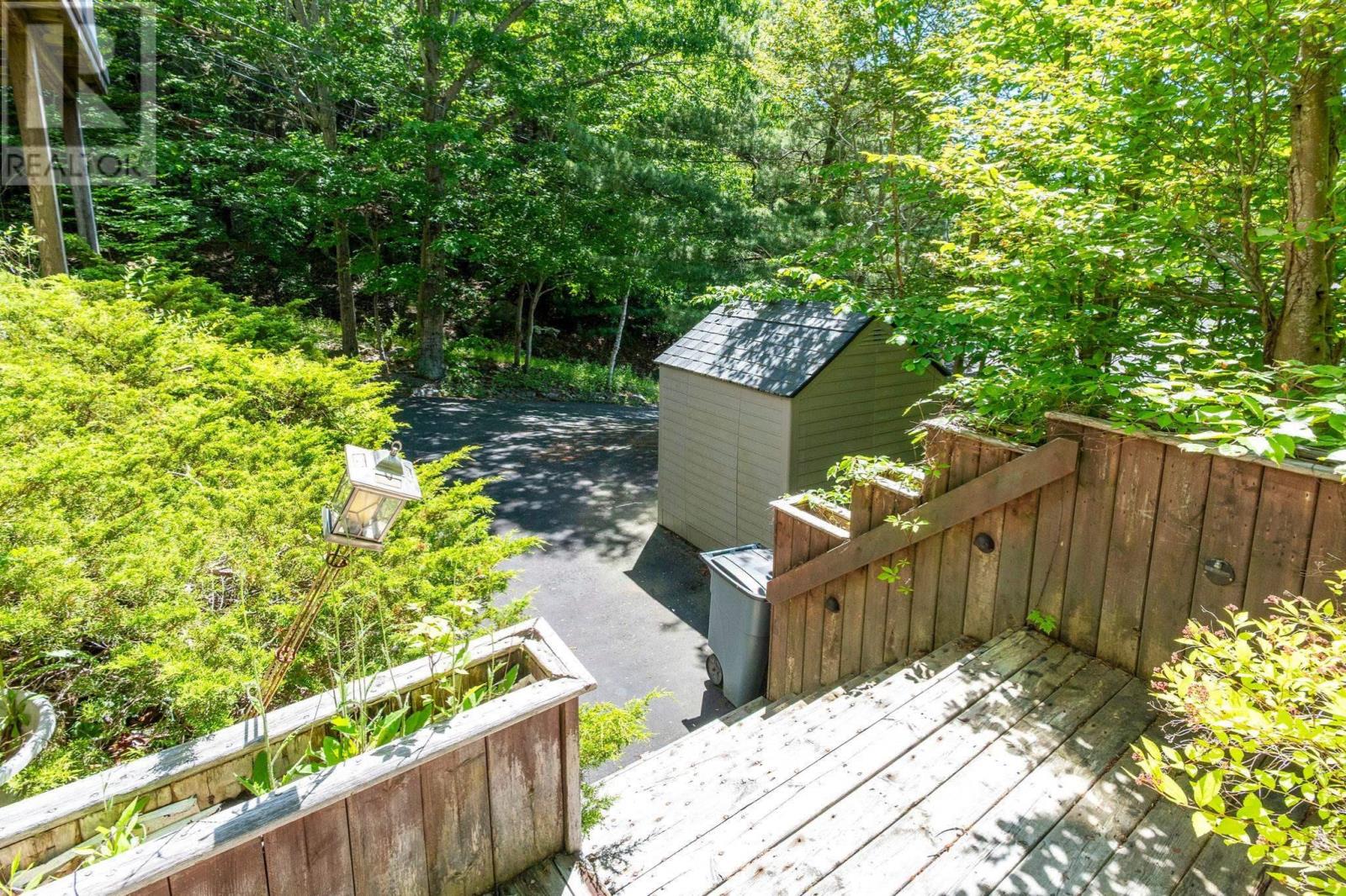 69 Meadowbrook Drive - 47