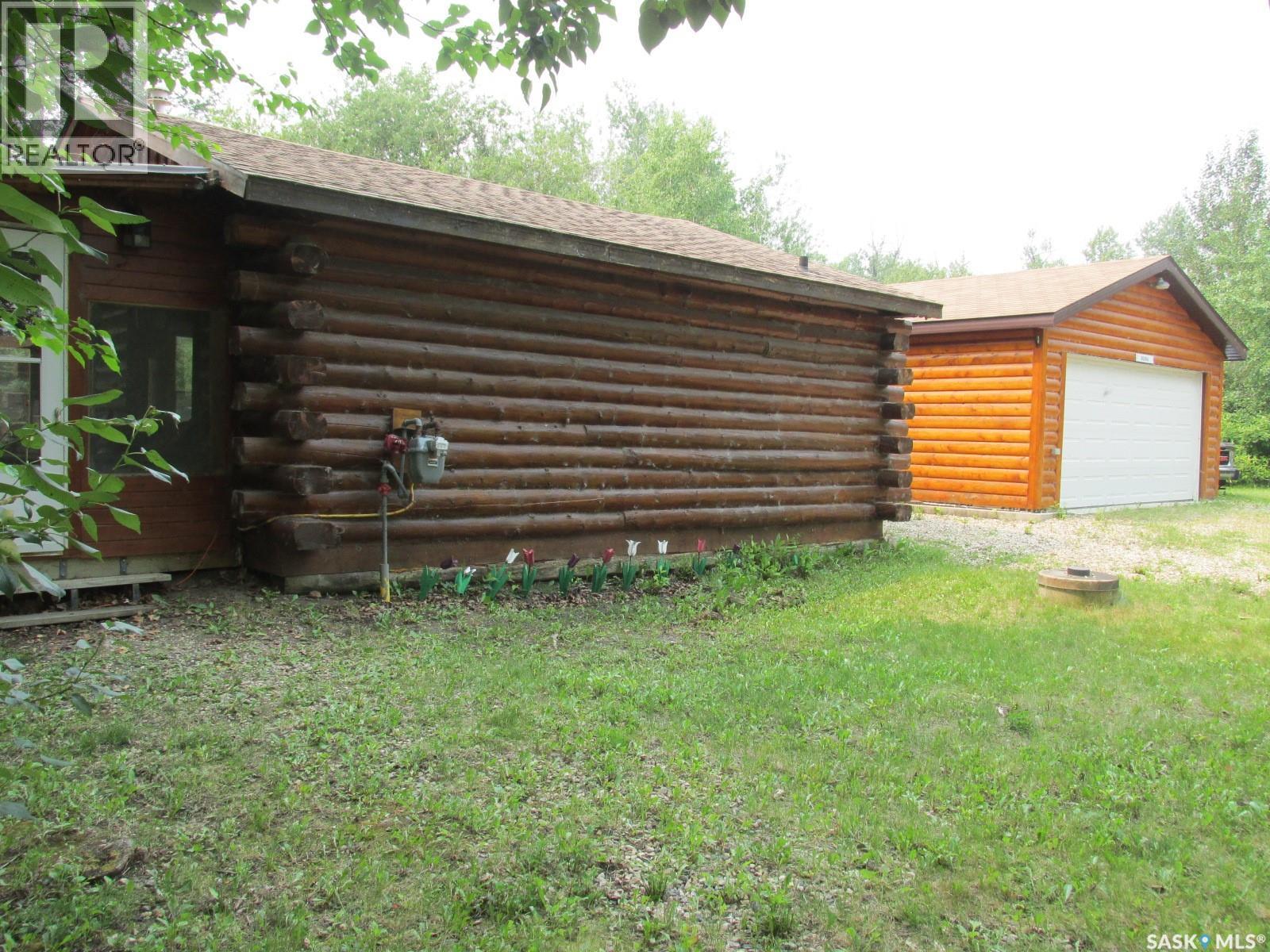 #6 Scot's Landing - log cabin near Nipawin - 22