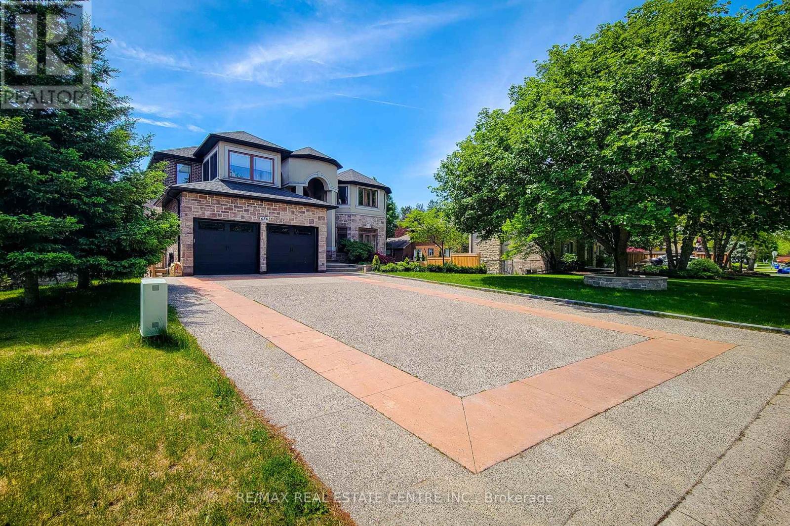 Photo of 656 HIGHVALLEY Road