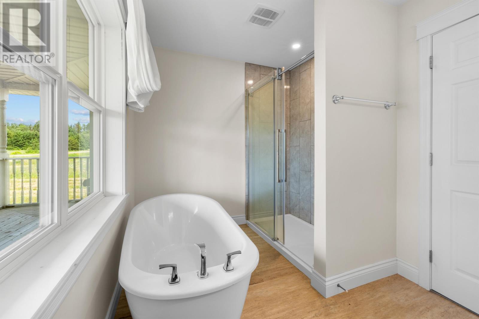 32 Mill Road - Image 18