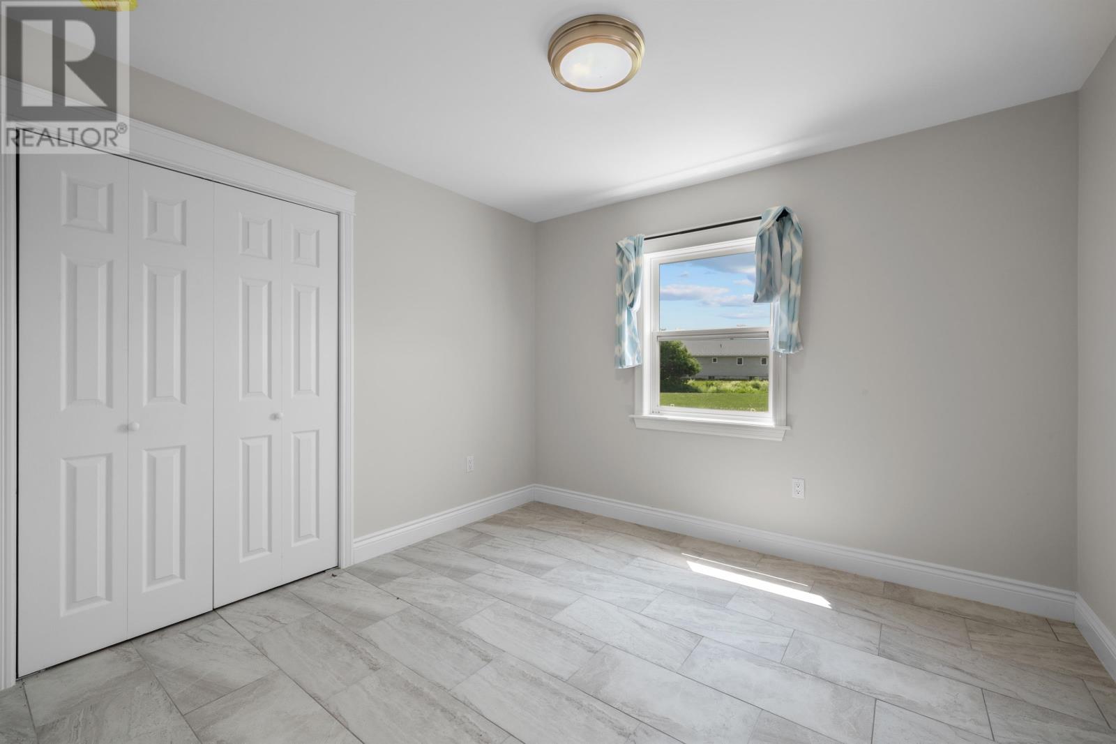 32 Mill Road - Image 39