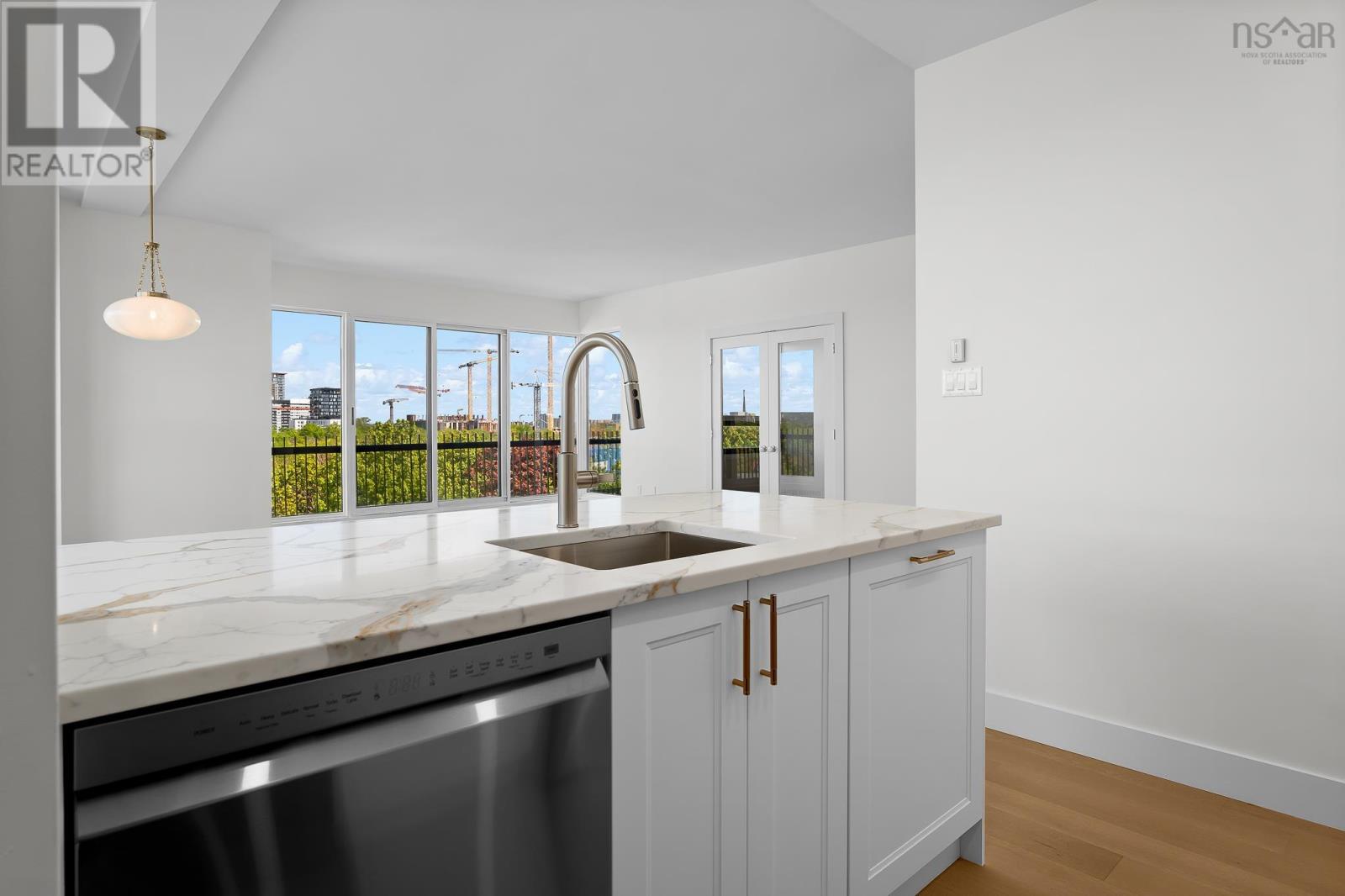 #702 6095 Coburg Road - 28
