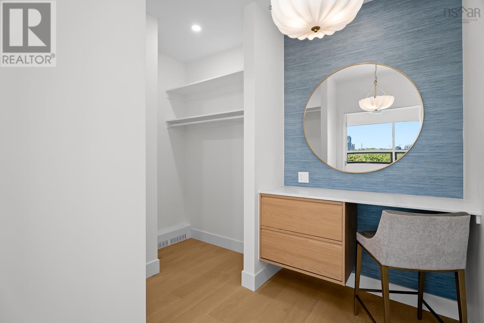 #702 6095 Coburg Road - 36