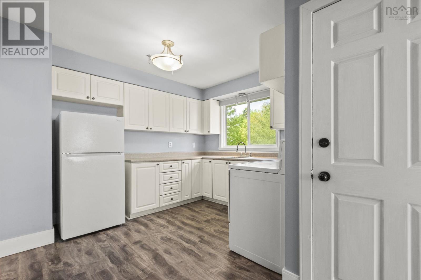 38 Anderson Street - 10