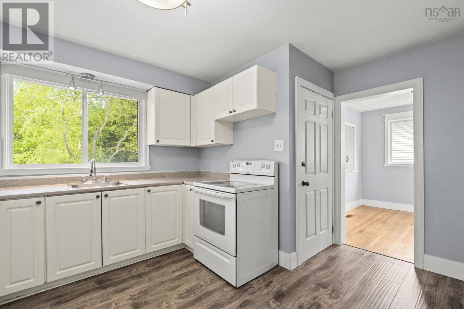 38 Anderson Street - 7