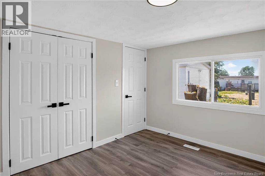 19 Gull Street - 13
