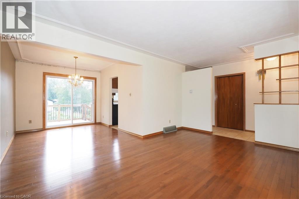 401 FOREST HILL Drive - Image 19