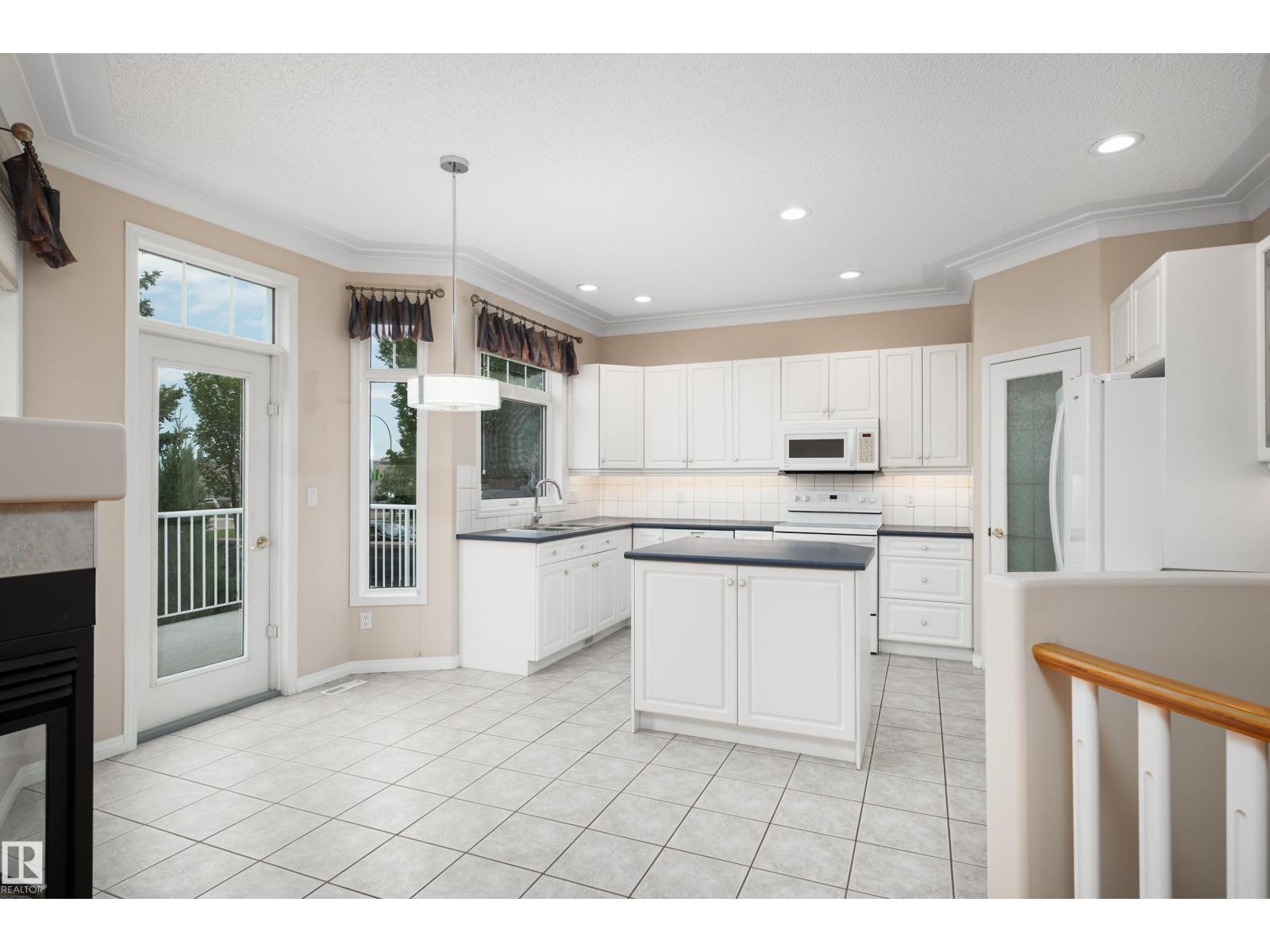 434 Tory PT NW - 17