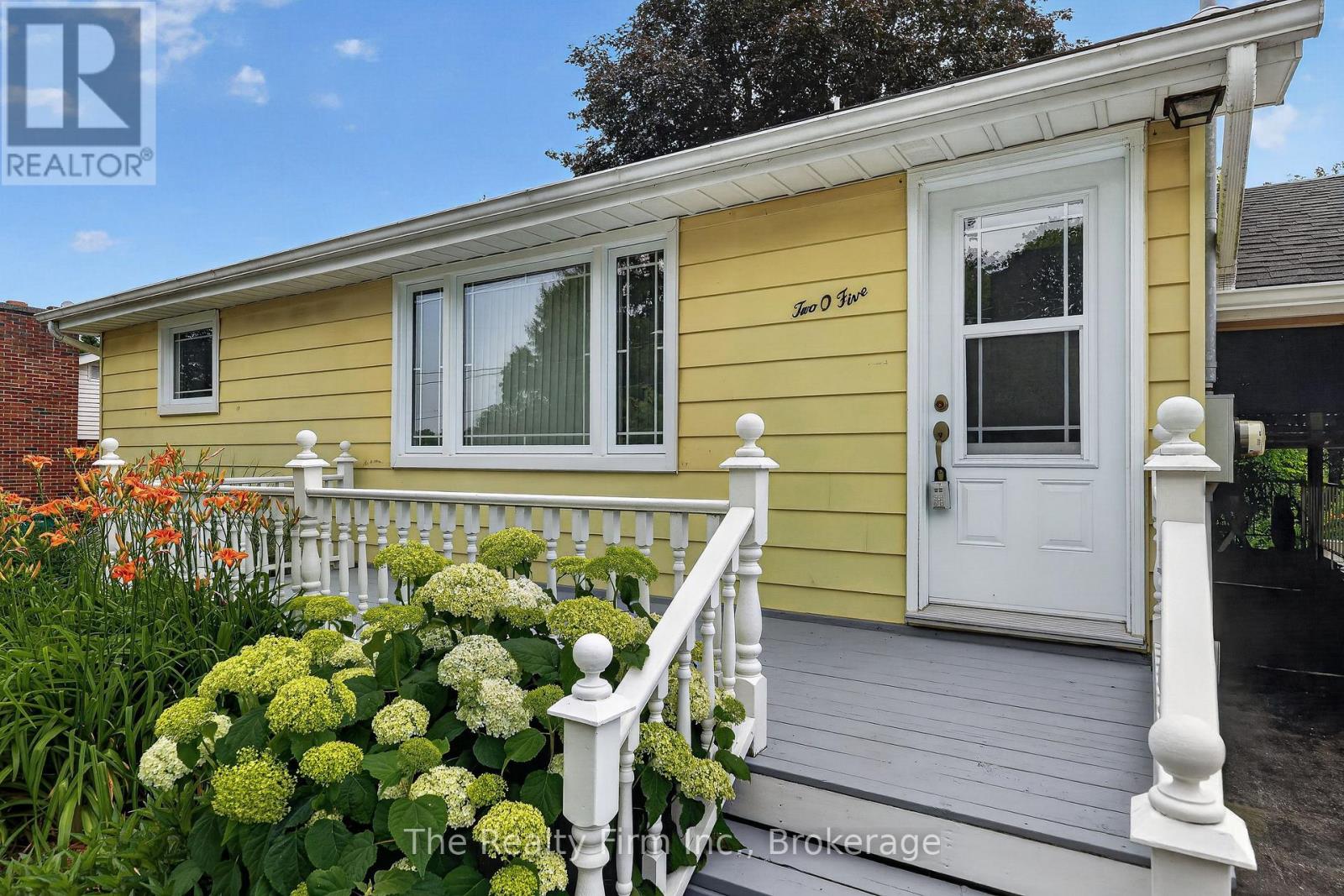 205 GEORGE STREET - 1