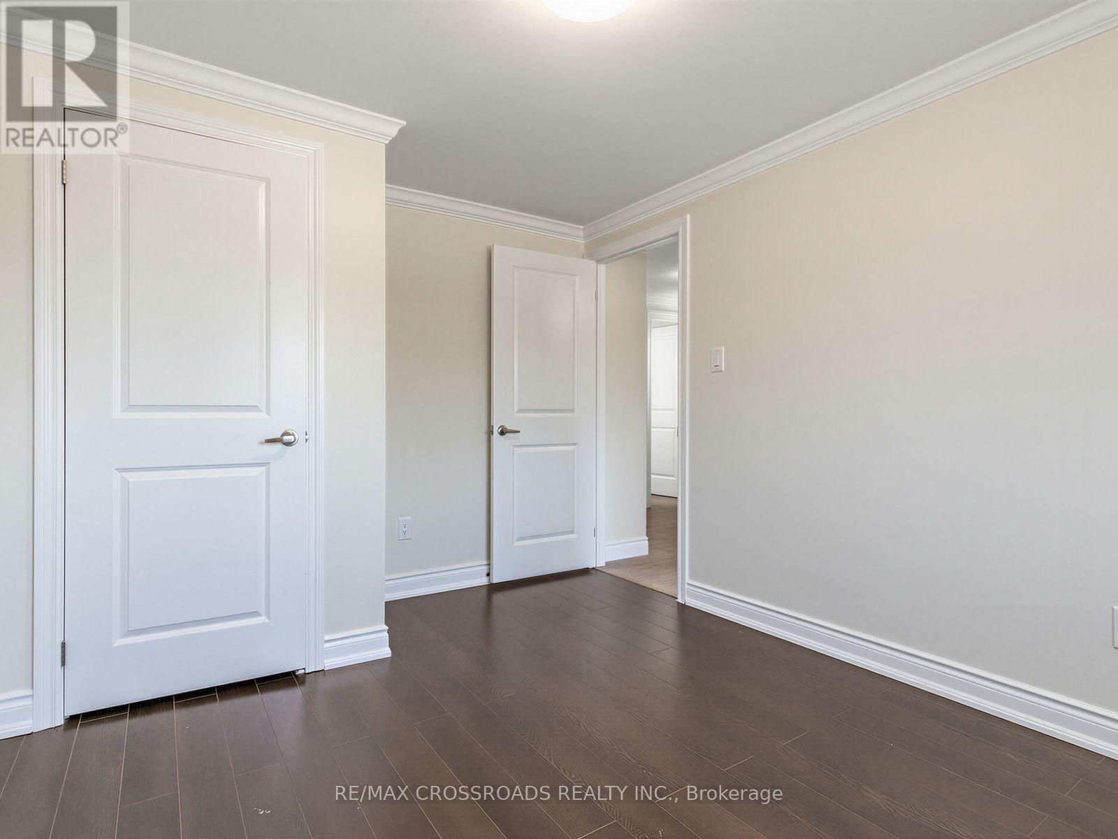 59 CHAUCER CRESCENT - 19