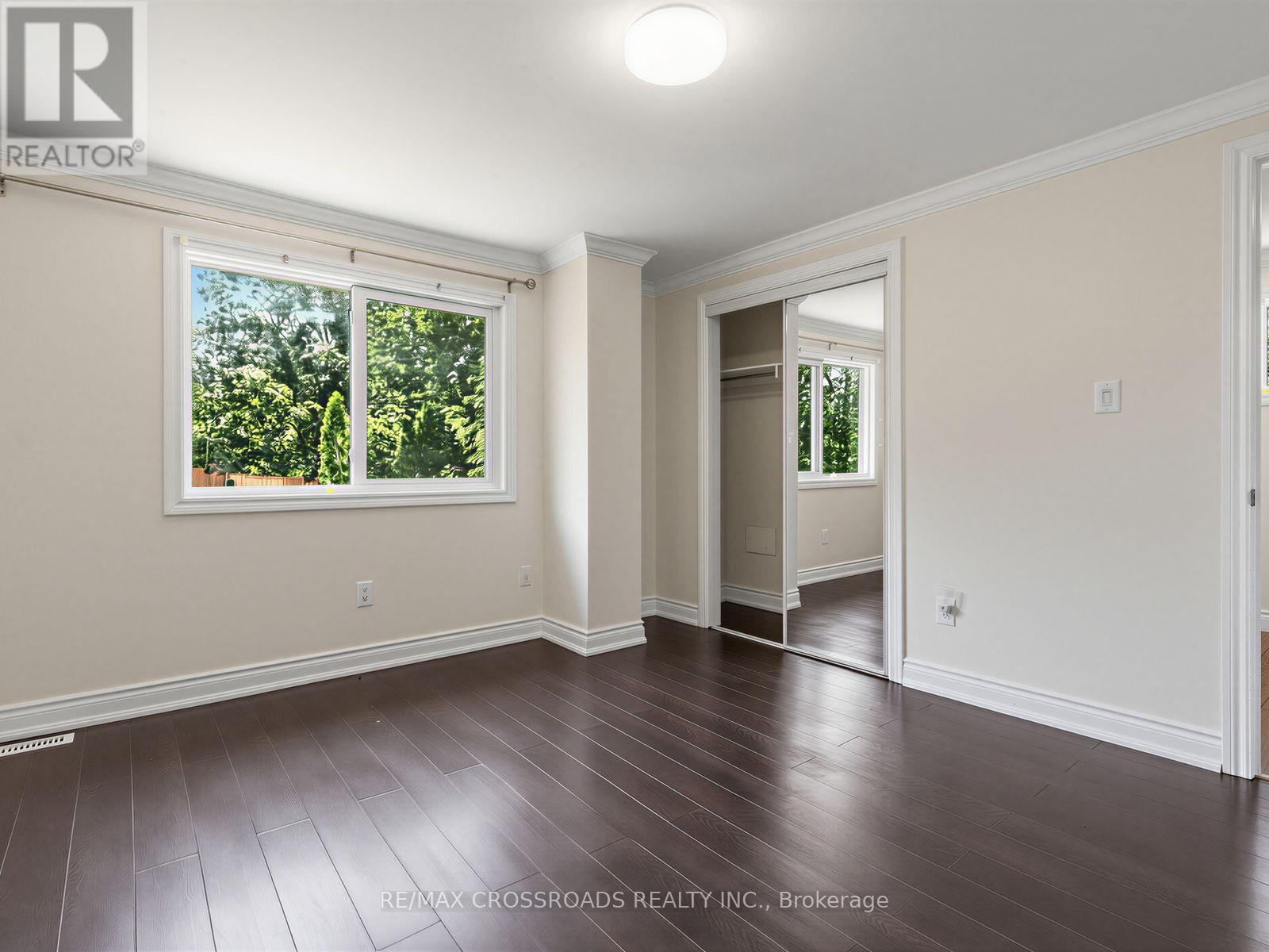 59 CHAUCER CRESCENT - 17