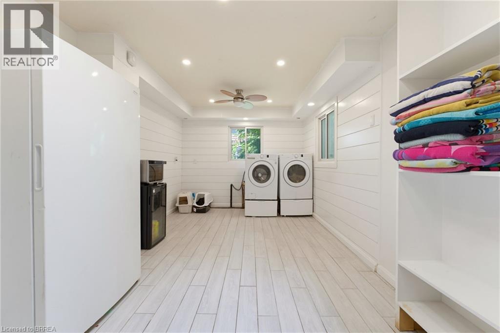 5 KEELER Place - 12