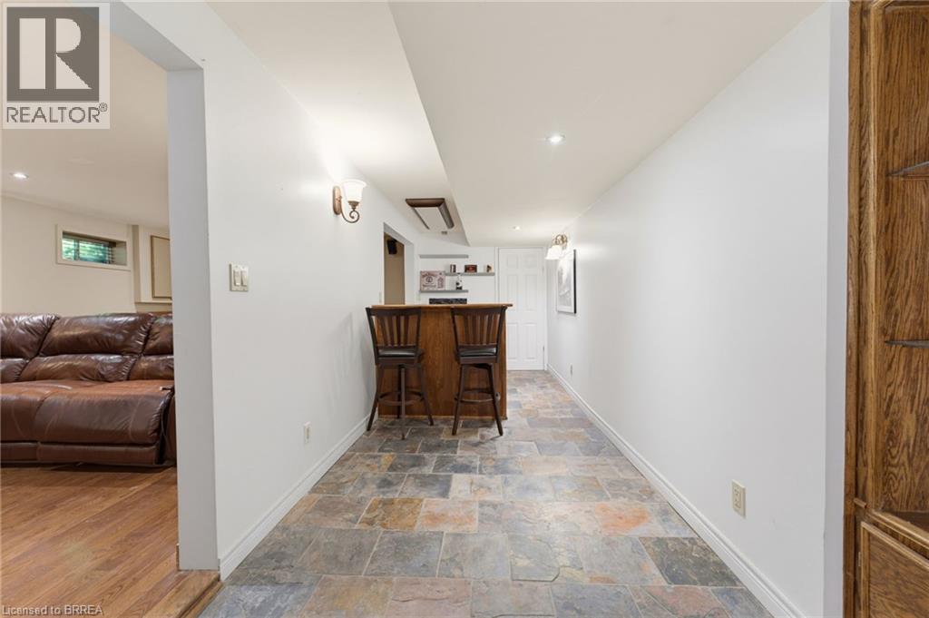 5 KEELER Place - 24