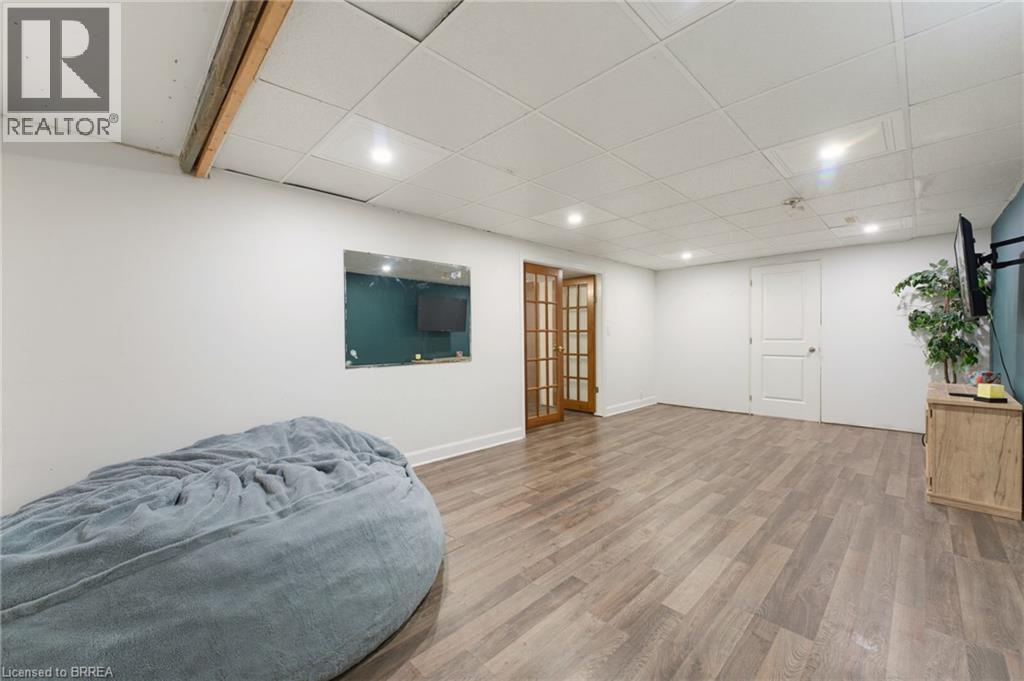 5 KEELER Place - 32