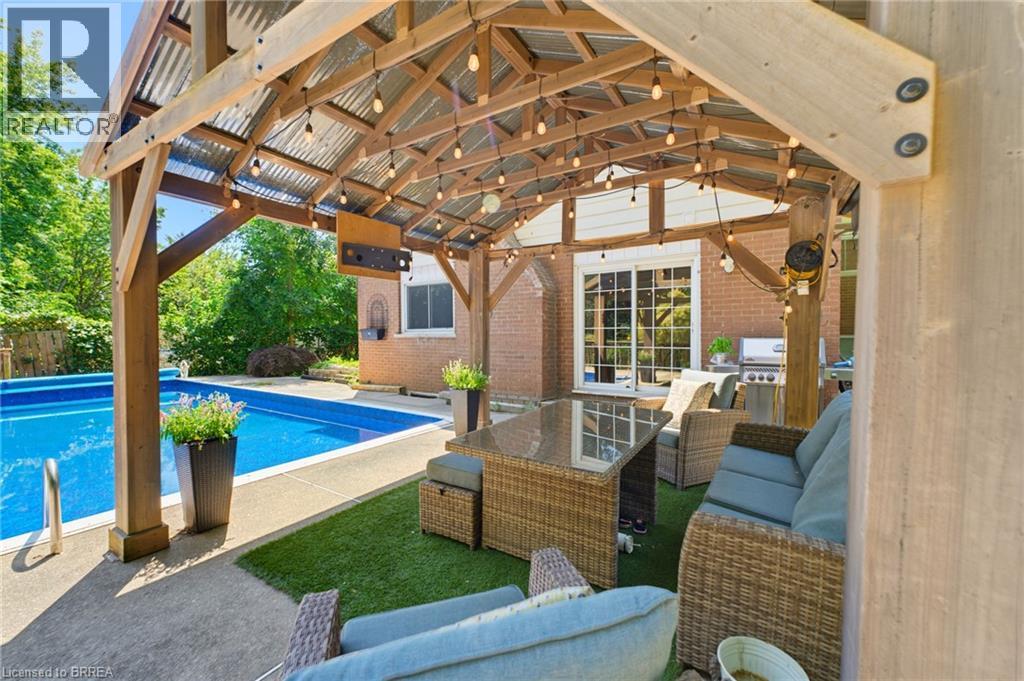 5 KEELER Place - 33