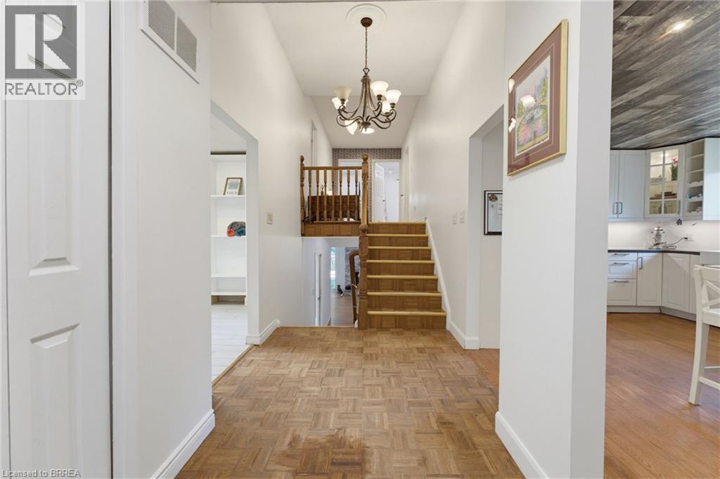5 KEELER Place - 5