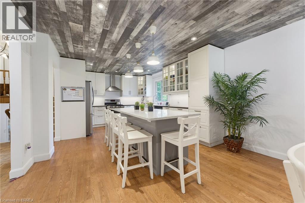 5 KEELER Place - 6