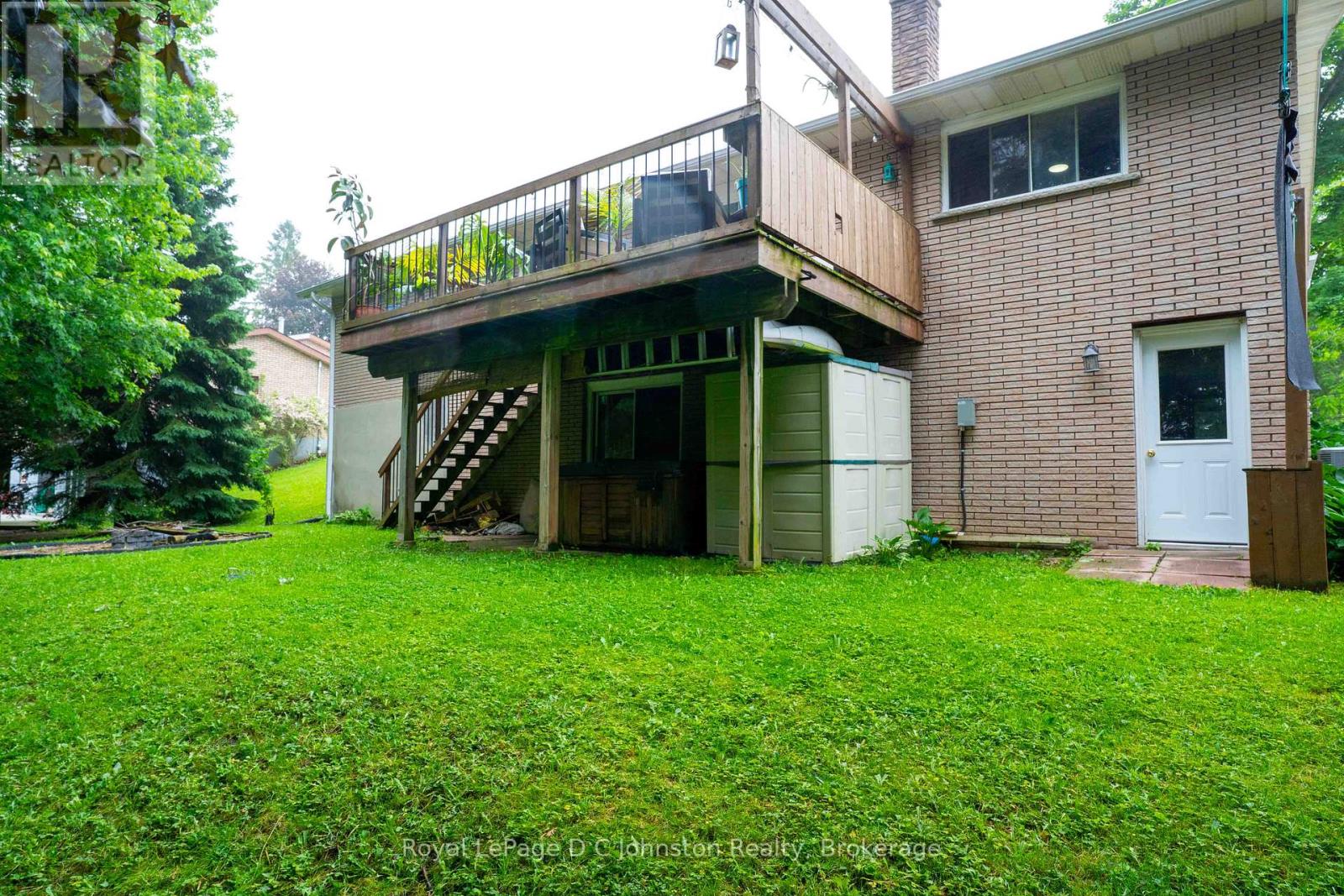 217 ALBERT STREET - 37