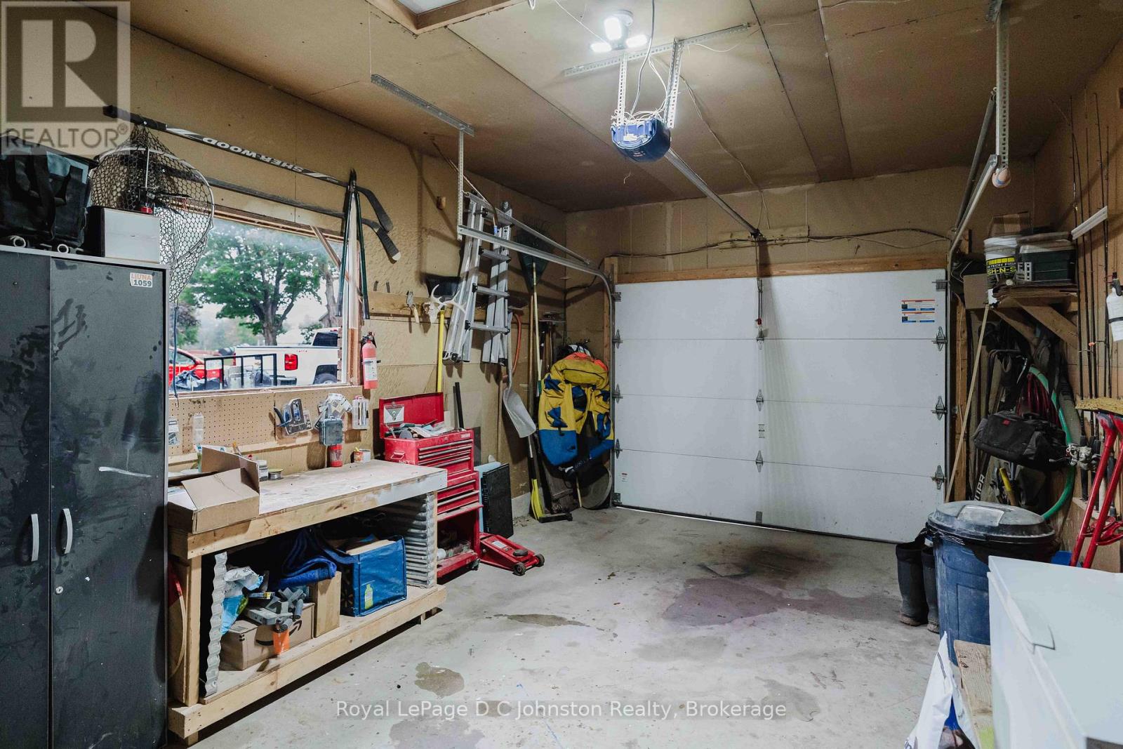 217 ALBERT STREET - 34