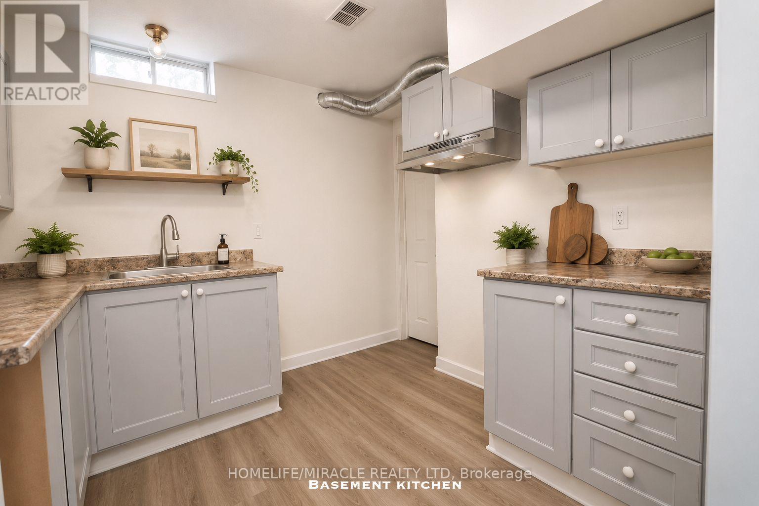 29 HEMANS COURT - 28