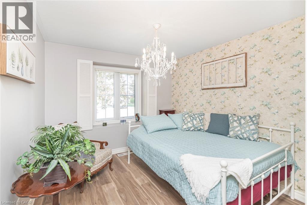 26 MAPLEWOOD Court - 29