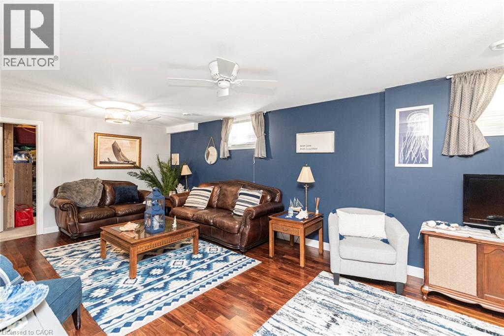 26 MAPLEWOOD Court - 36