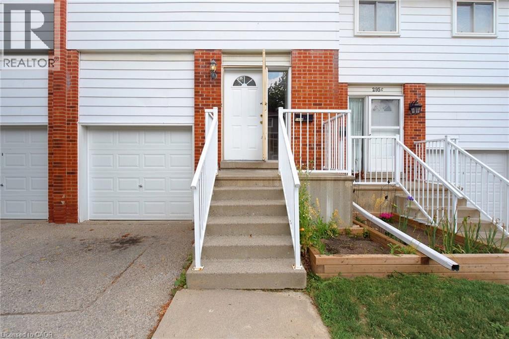 #B 295 BLUEVALE Street N - 2