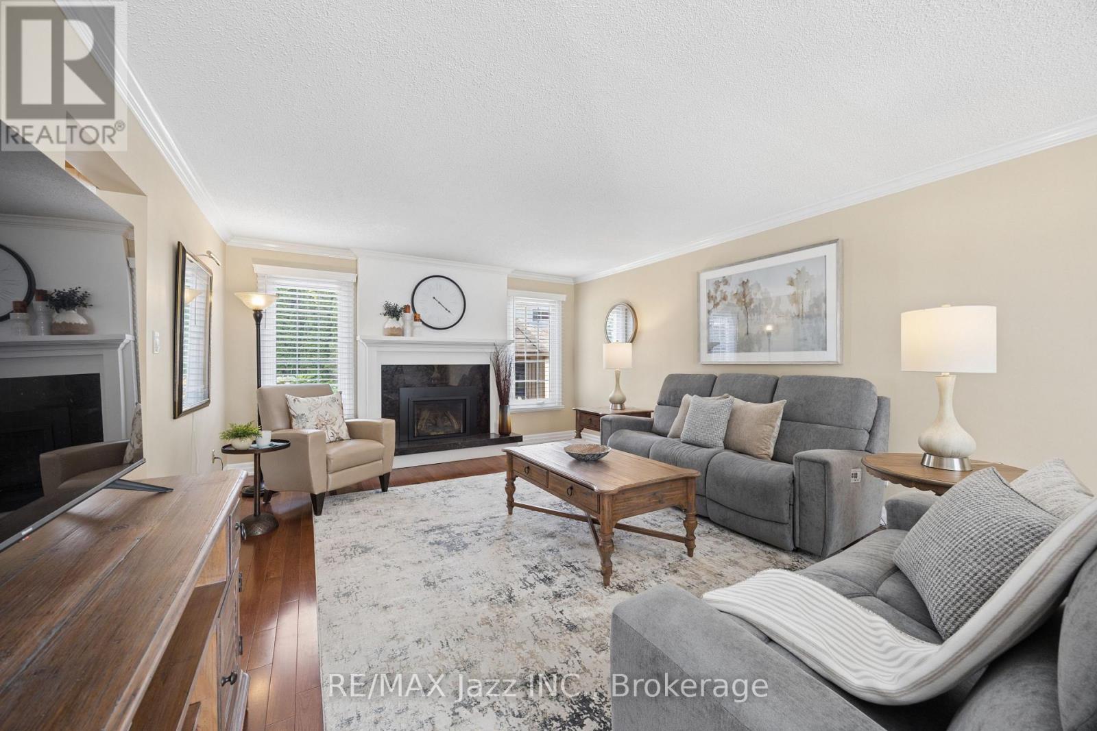 48 BUTTERFIELD CRESCENT - 7