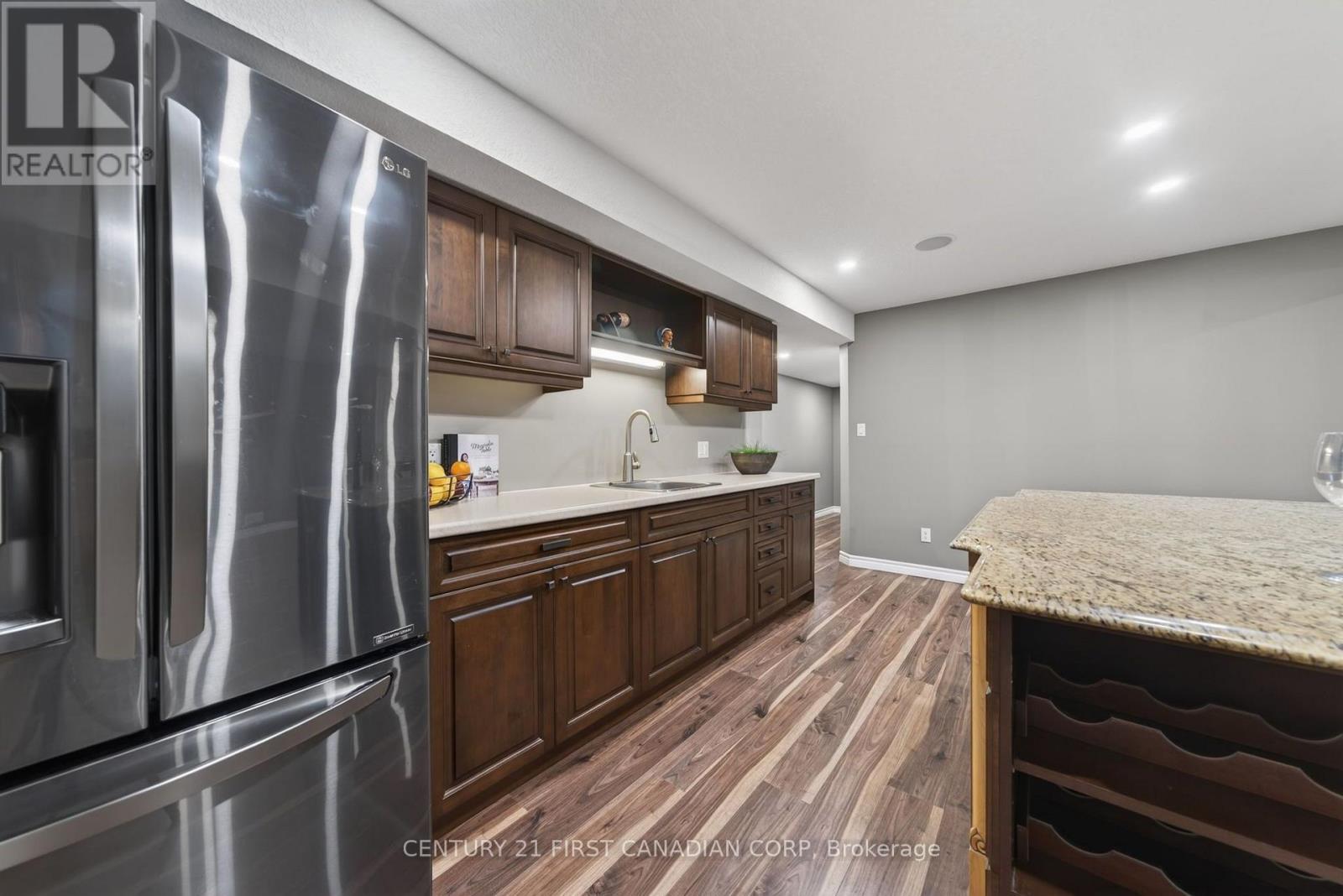 171 FRANCIS STREET - 19