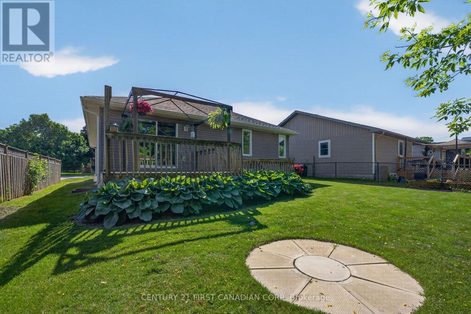 171 FRANCIS STREET - 26