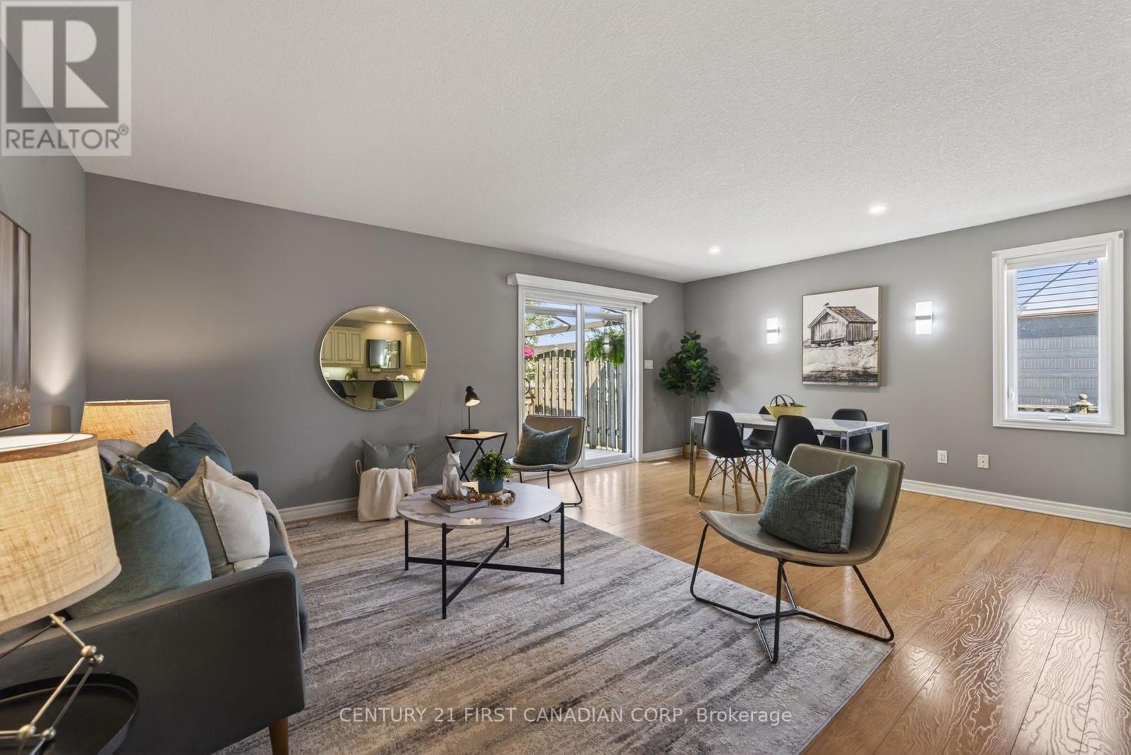 171 FRANCIS STREET - 9