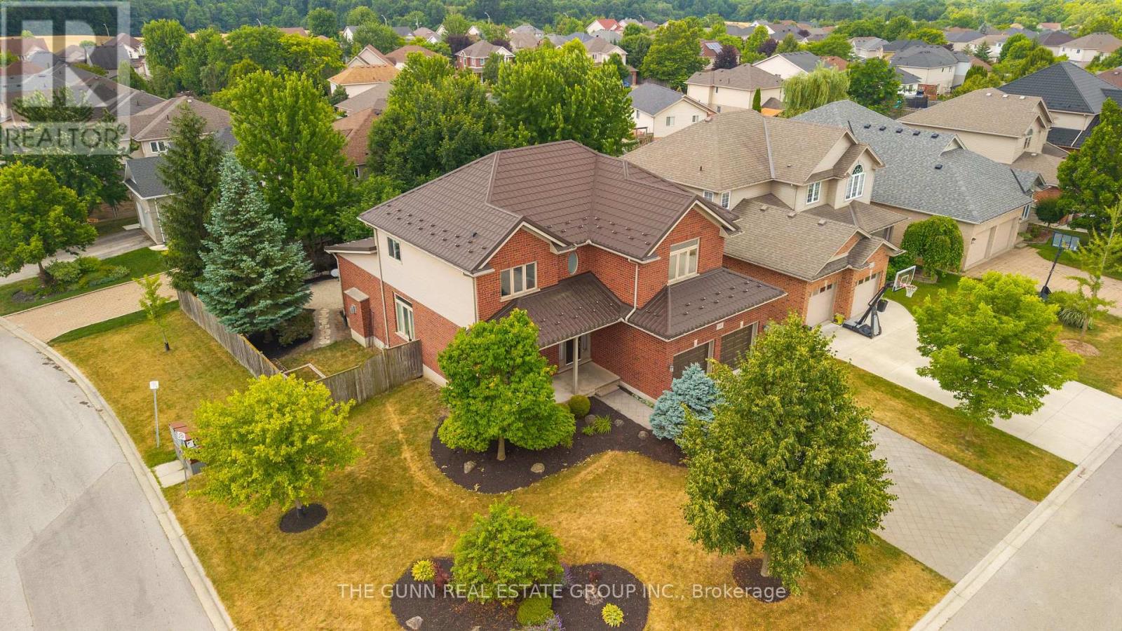 1401 BIRCHWOOD DRIVE - 10