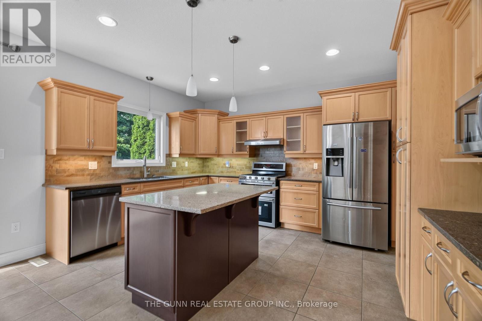 1401 BIRCHWOOD DRIVE - 21
