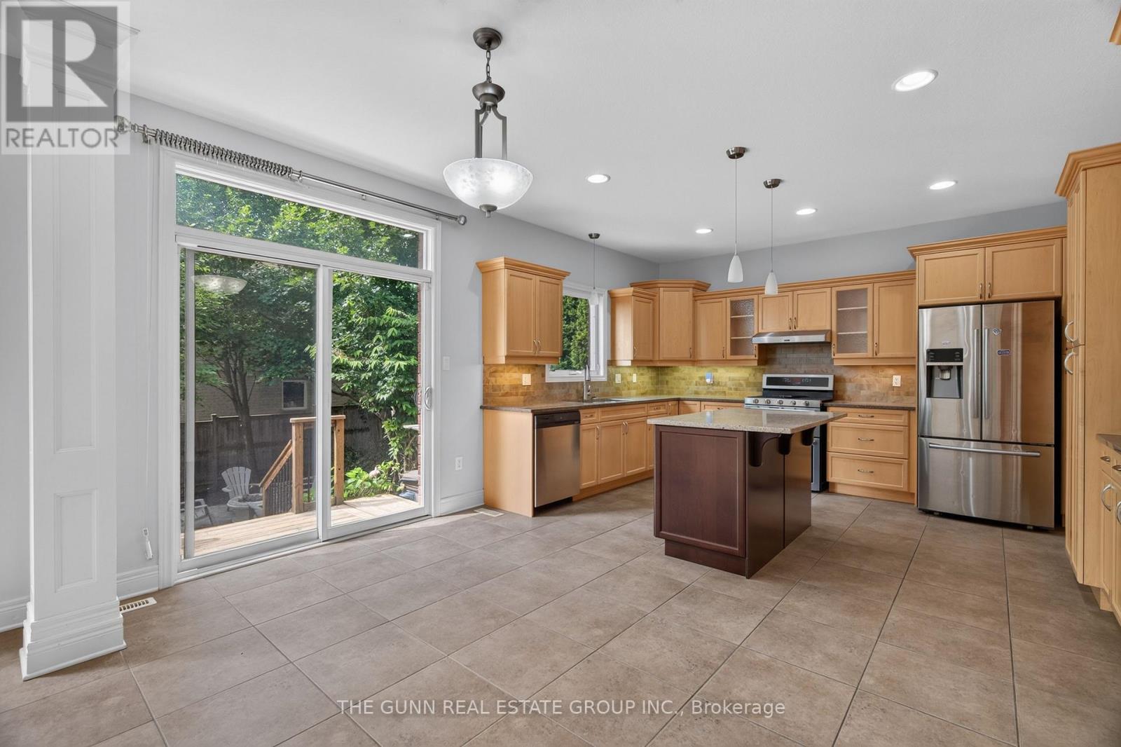 1401 BIRCHWOOD DRIVE - 25