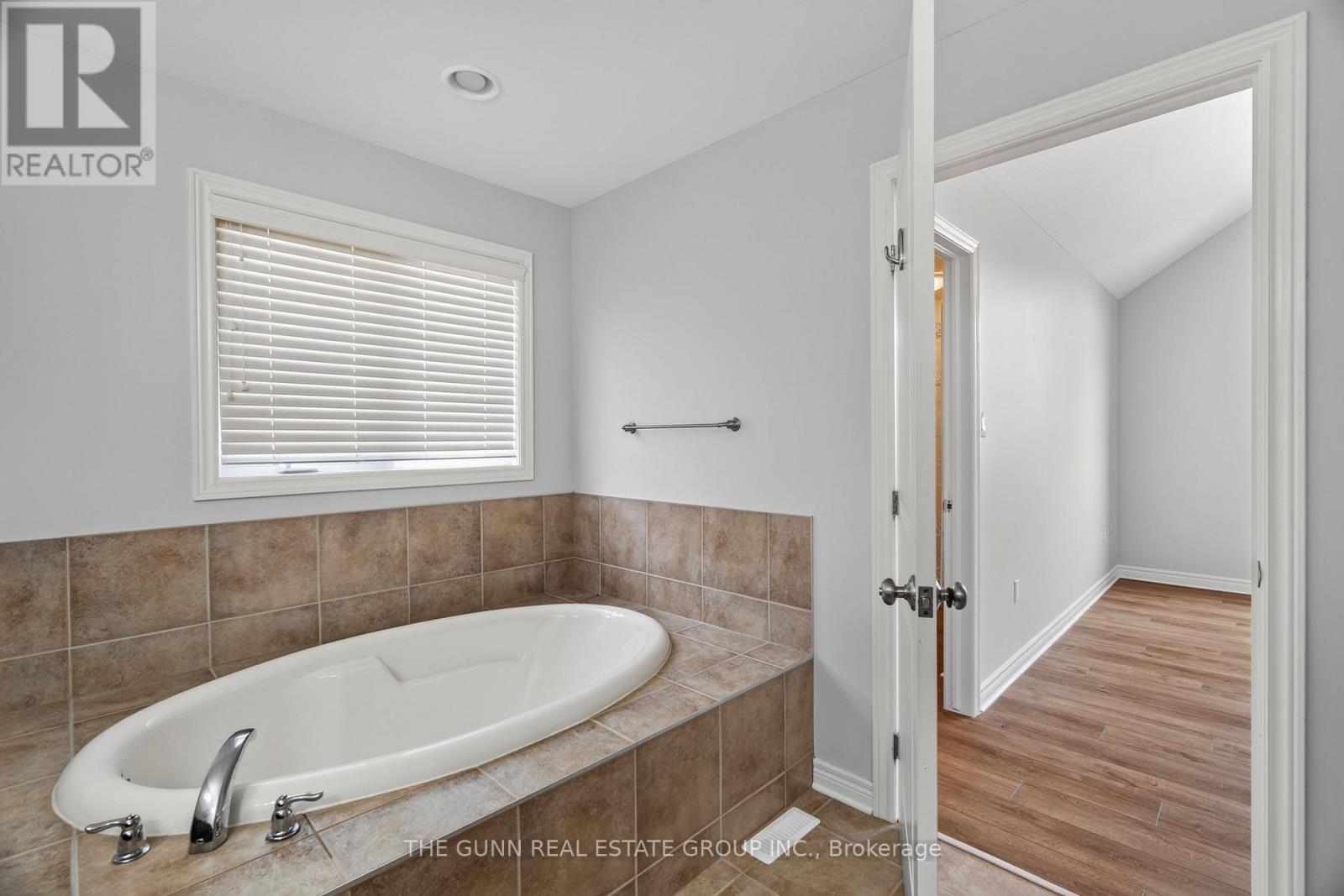 1401 BIRCHWOOD DRIVE - 32