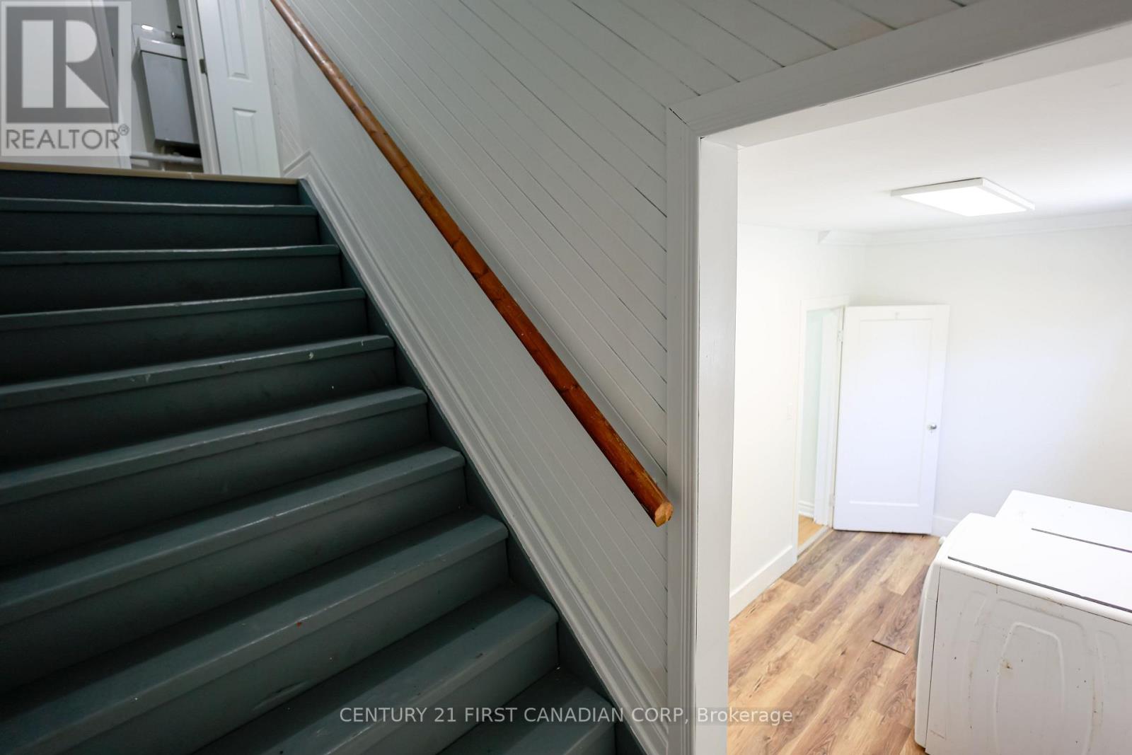 188 FURNIVAL ROAD - 12