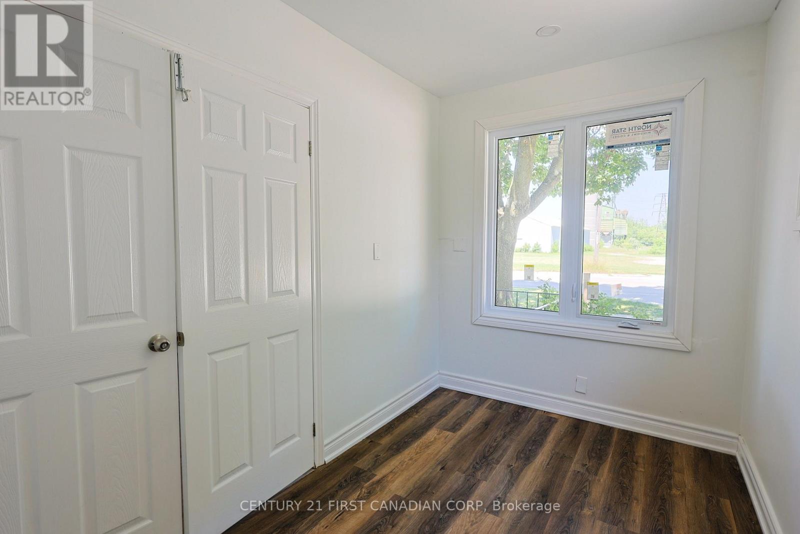 188 FURNIVAL ROAD - 27