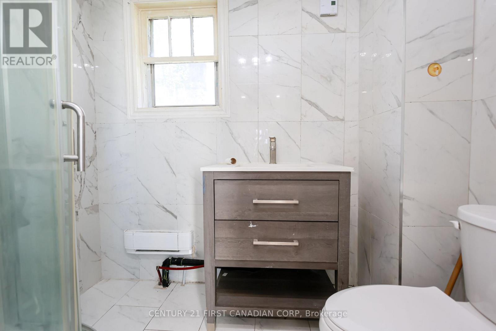 188 FURNIVAL ROAD - 9