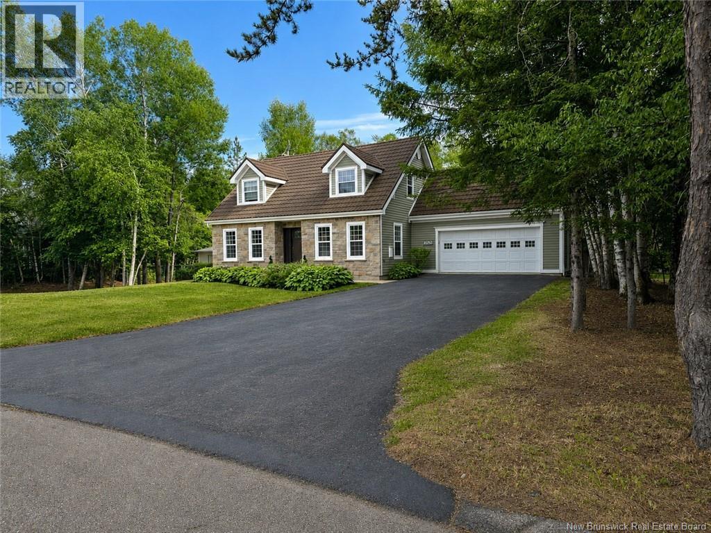 1025 Tamarack - Image 2