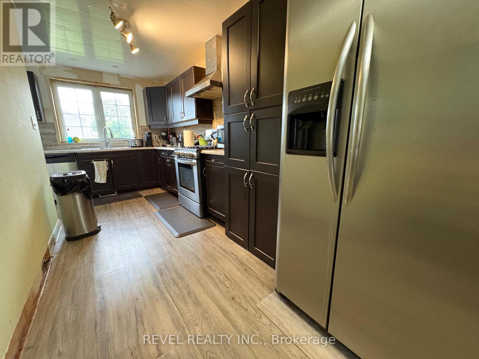253 FOURTH AVENUE - 14