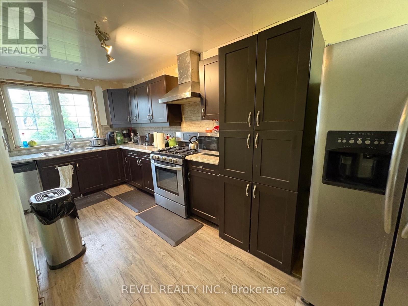253 FOURTH AVENUE - 16