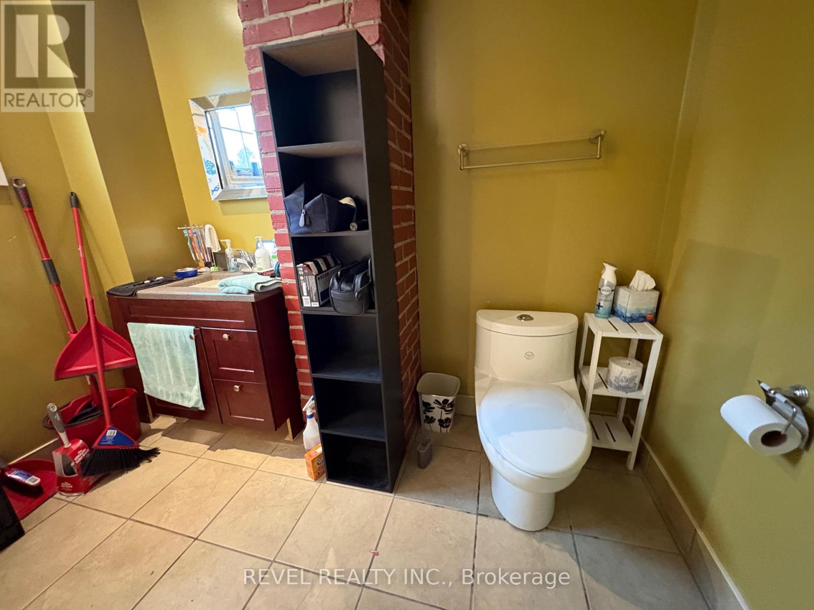 253 FOURTH AVENUE - 21