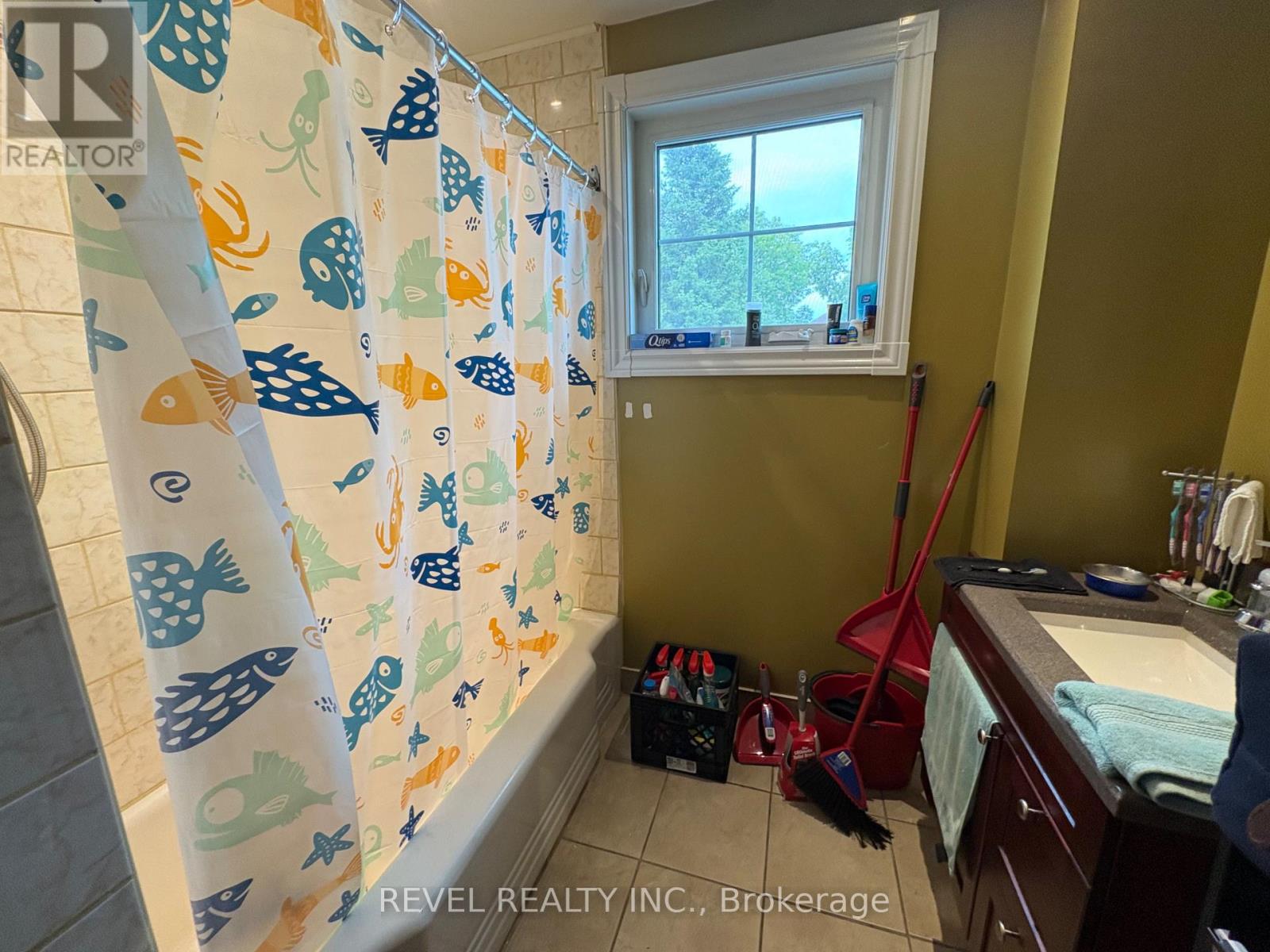 253 FOURTH AVENUE - 22