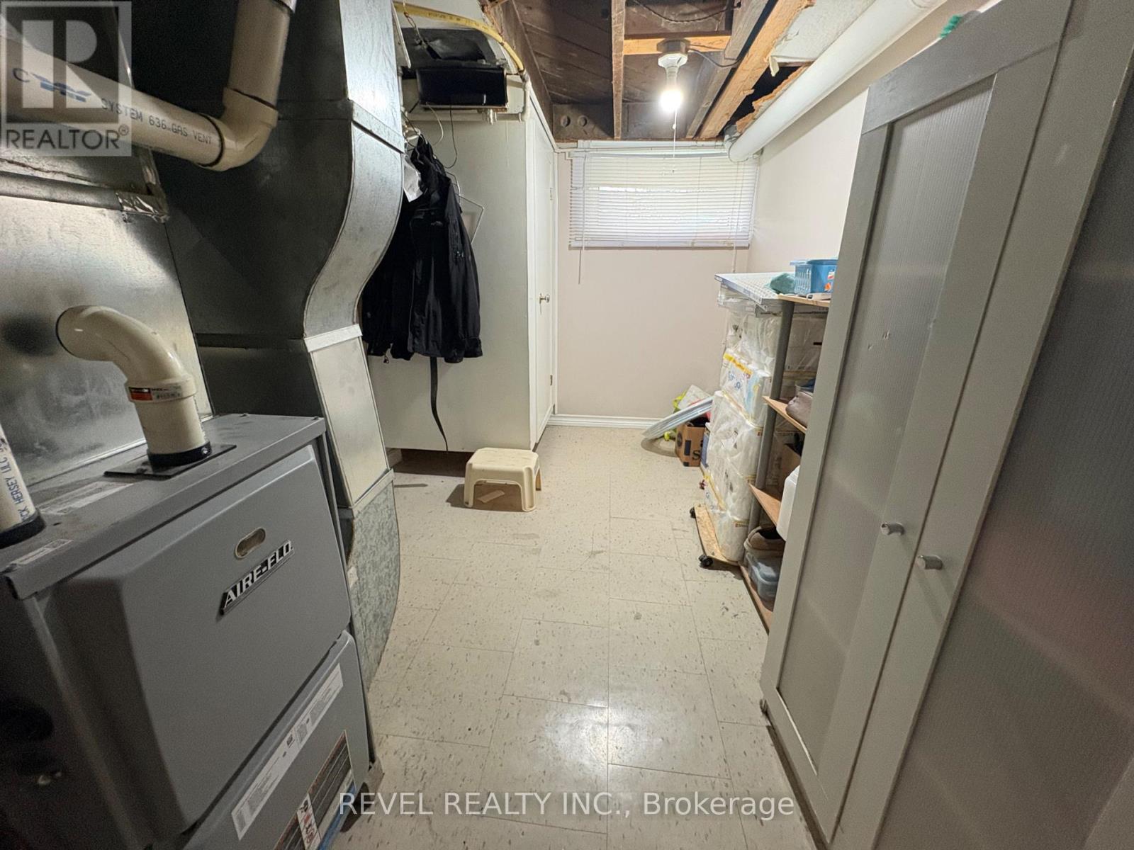 253 FOURTH AVENUE - 31