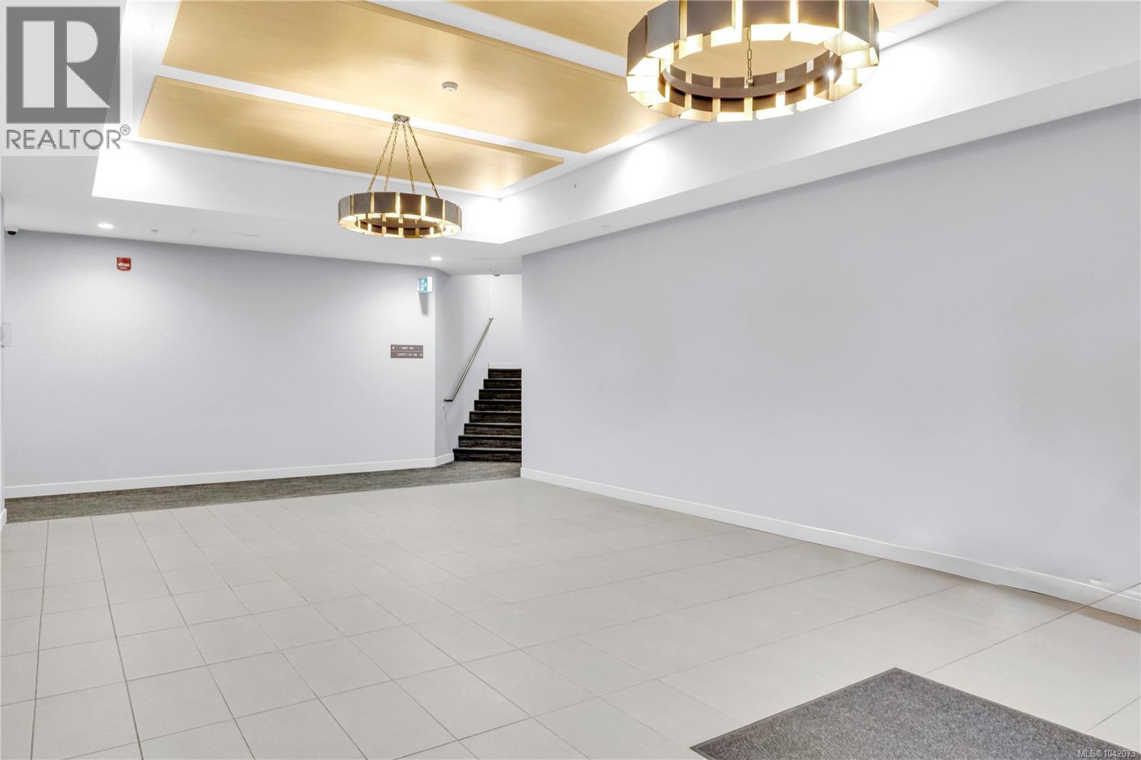 #116 950 WHIRLAWAY Cres - 4