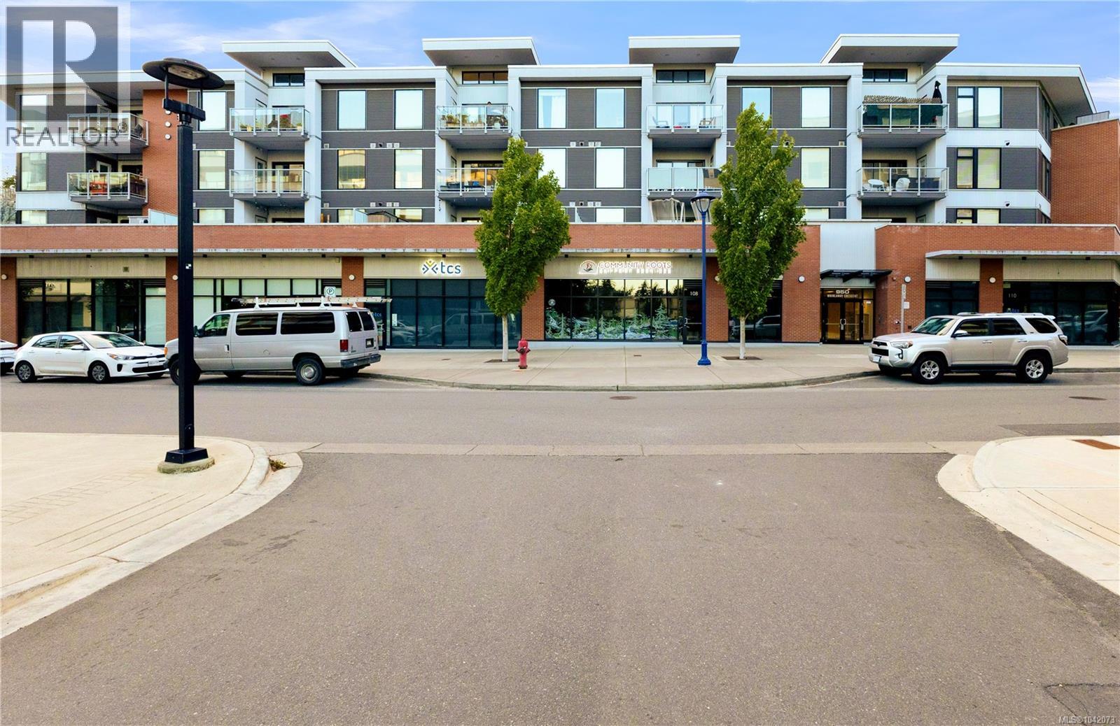 #116 950 WHIRLAWAY Cres - 3