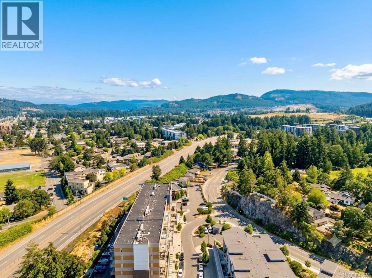 #116 950 WHIRLAWAY Cres - 33