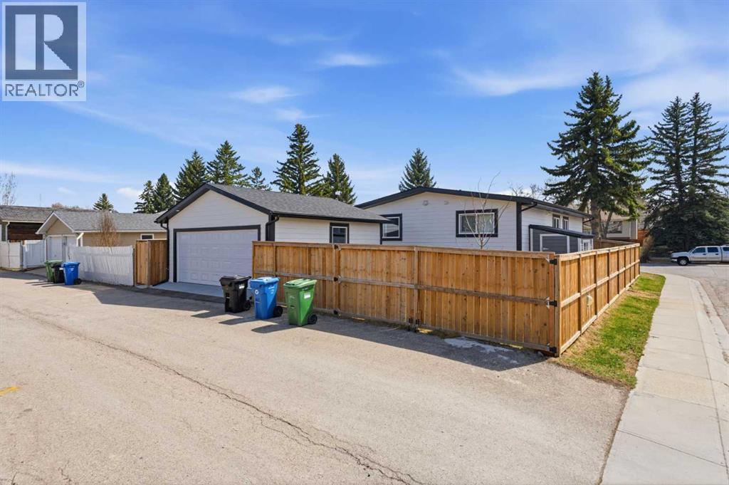428 Queen Anne Way SE - 4