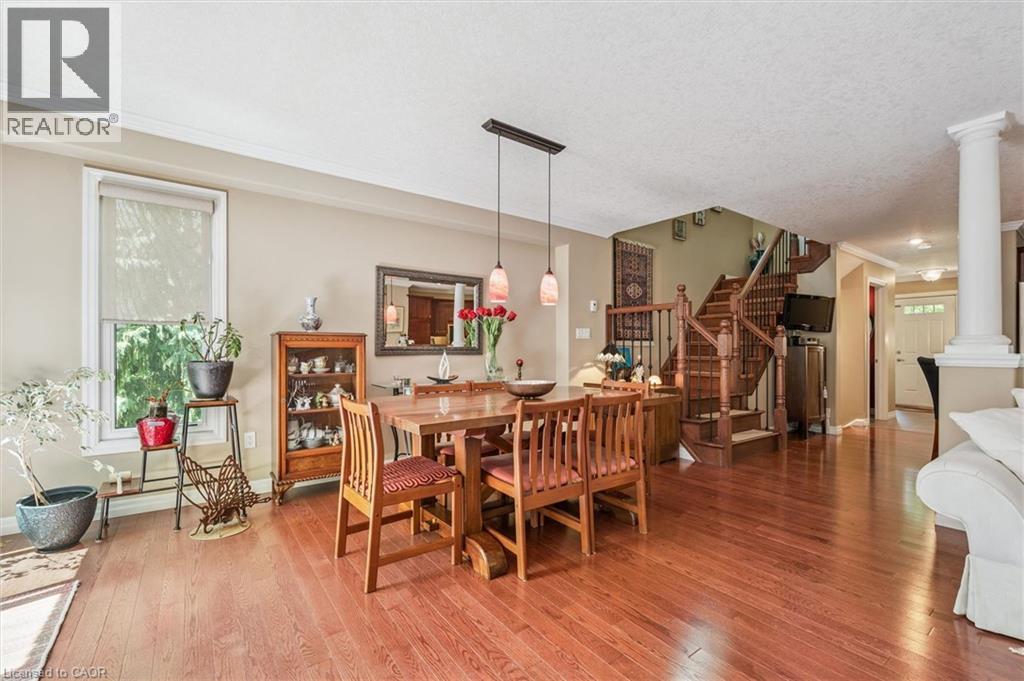#3 15 BANNISTER Court - 14